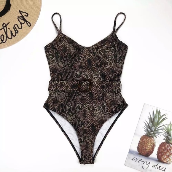 SOLD OUT CLEARANCE Belted Snake Printed 1Pc Swimsuit - Picture 4 of 6